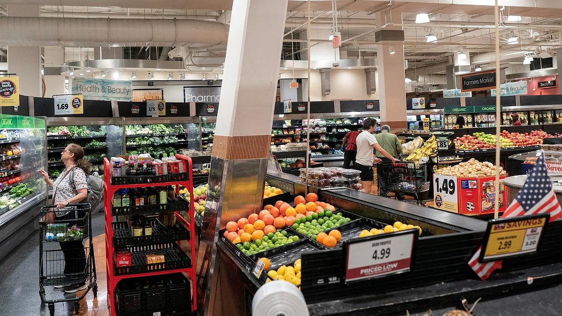 U.S. CPI eases to 3.4% while wages stall, tightening budgets